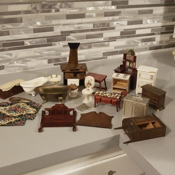 old dollhouse furniture